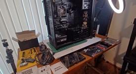 Good
													Custom Gaming PC, photo 1 of 6