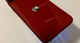 Fair
													Apple iPhone SE 3rd Gen 2022 - Unlocked, Red, 256 GB, A2595, photo 2 of 3