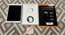 Mint
													Apple iPad 7th Gen - Wi-Fi, Silver, 32 GB, A2197, photo 1 of 7