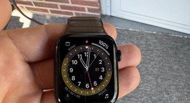Fair
													Apple Watch SE 2nd Gen 44mm - Verizon, Midnight, A2727 - Cellular, Aluminum, photo 2 of 3