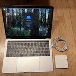 Good MacBook Pro 2018 (With Touch Bar) - 13 inch - I5, Silver, 512 GB, 16 GB