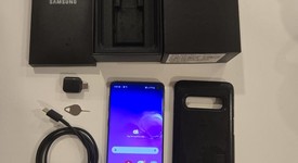 Mint
													Samsung Galaxy S10 - Unlocked, Black, 128 GB, 8 GB, SM-G973U1, photo 2 of 14