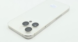 Mint
													Apple iPhone 15 Pro - Unlocked, White, 256 GB, A2848, photo 3 of 9