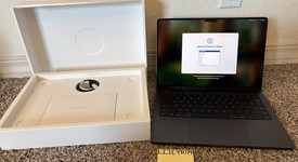 Mint
													MacBook Pro 2024 - 14" - Apple M4, Space Black, 512 GB, 16 GB, photo 1 of 7