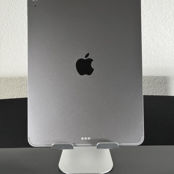 Apple iPad Air 11 inch (M3) 2025 - Unlocked, 256 GB, Gray, A3267