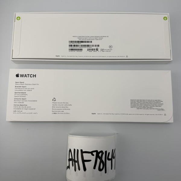 Apple Watch SE (2nd Gen) 44mm - Unlocked, Midnight, A2727 - Cellular, Aluminum