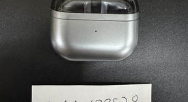 Used
													Samsung Galaxy Buds3 - Silver, photo 3 of 5