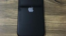 Good
													Apple iPhone SE 2nd Gen 2020 - Unlocked, Black, 64 GB, A2275, photo 3 of 7