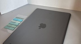 Good
													Apple iPad 9th Gen - Unlocked, Gray, 64 GB, A2603, photo 5 of 5