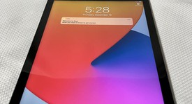 Good
													Apple iPad 6th Gen - Unlocked, Gray, 32 GB, A1954, photo 2 of 7