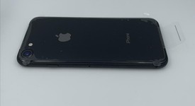 Mint
													Apple iPhone 8 - AT&T, Gray, 64 GB, A1863, photo 2 of 6