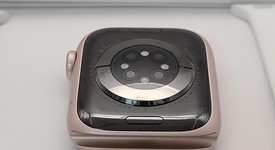 Mint
													Apple Watch Series 9 41mm - Unlocked, Pink, A2982 - Cellular, Aluminum, photo 2 of 4