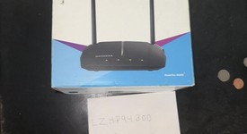 Mint
													Netgear Router, photo 5 of 7