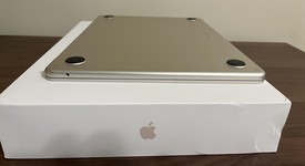 Good
													MacBook Air 2022 - 13" - Apple M2, Starlight, 256 GB, 16 GB, photo 5 of 9