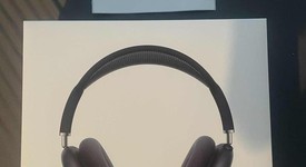 New
													Apple AirPods Max USB-C - Midnight, photo 3 of 6