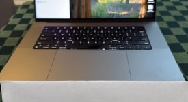 Good
													MacBook Pro 2021 - 16" - Apple M1 Pro 10-core, Gray, 512 GB, 16 GB, photo 2 of 9