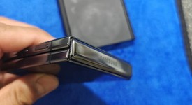 Good
													Samsung Galaxy Z Flip5 - Unlocked, Graphite, 512 GB, 8 GB, SM-F731U1, photo 5 of 15