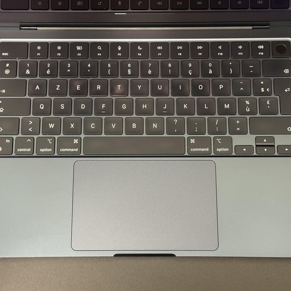 MacBook Air 2024 (M3) - 13 inch - 256 GB, Midnight, 8 GB, Apple M3, 10-core GPU