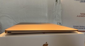 New
													Macbook Retina 2017 - 12" - Rose Gold, 256 GB, 8 GB, photo 5 of 14