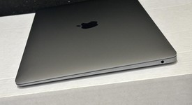 Good
													MacBook Air 2020 - 13" - Apple M1, Gray, 512 GB, 8 GB, photo 5 of 12