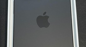 Mint
													Apple iPhone 15 Pro - Unlocked, Black, 128 GB, A2848, photo 4 of 9