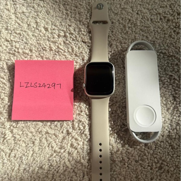 Apple Watch Series 8 45mm - Starlight, A2771 - GPS, Aluminum