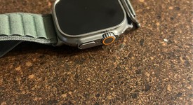 Good
													Apple Watch Ultra 49mm - Unlocked, Titanium, A2622, photo 2 of 2