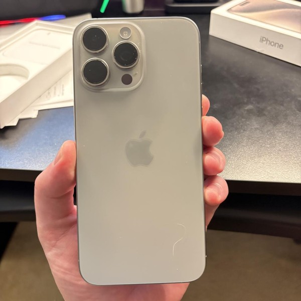 Apple iPhone 15 Pro Max - Verizon, 256 GB, Natural, A2849