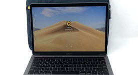 Good
													MacBook Pro 2018 (With Touch Bar) - 13" - I5, Gray, 256 GB, 8 GB, photo 4 of 13