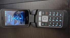 Mint
													Sonim Flip Phone, photo 2 of 6