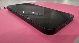 Good
													Apple iPhone 13 - Unlocked, Green, 128 GB, A2482, photo 3 of 13