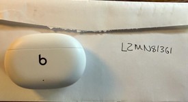 Used
													Beats Studio Buds - White, photo 1 of 6