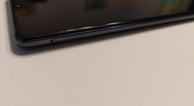 Good
													Samsung Galaxy A42 5G - Metro by T-Mobile, Black, 128 GB, 4 GB, photo 4 of 15