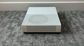 Good
													Xbox One S (2016) - White, 1 TB, photo 4 of 6