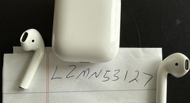Used
													Apple AirPods 2nd Gen - Lightning Case, photo 2 of 4