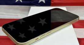 Good
													Apple iPhone 15 - Spectrum, Yellow, 128 GB, A2846, photo 3 of 14