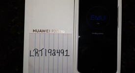 Mint
													Huawei P20 Pro - Unlocked Non-US, Other, 128 GB, photo 4 of 13