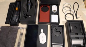 Mint
													Vivo X200 Ultra - Unlocked Non-US, Red, 256 GB, 12 GB, photo 1 of 12
