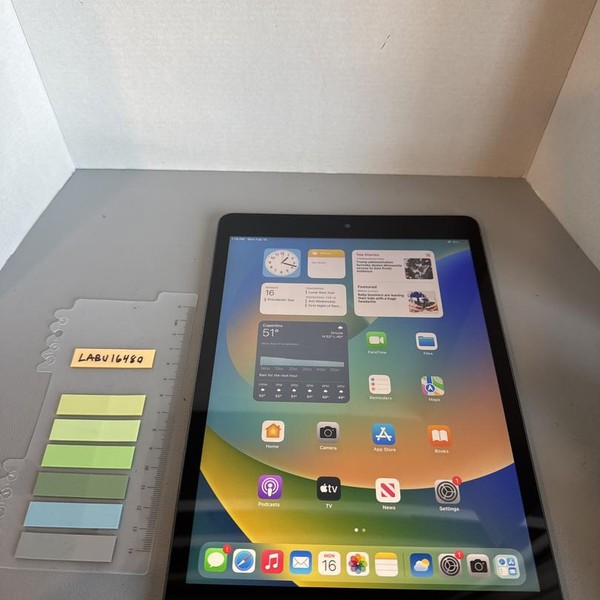 Apple iPad 9th Gen - Unlocked, 64 GB, Space Gray, A2603