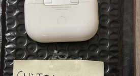Used
													Apple AirPods Pro 2nd Gen - USB-C, photo 4 of 9
