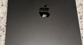 Mint
													Apple iPad Pro 11" (M4) 2024 - Unlocked, Black, 256 GB, 8 GB, A2837, Standard Glass, photo 2 of 9