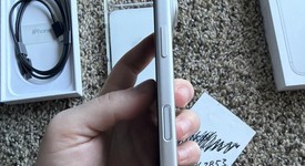 Mint
													Apple iPhone 17 Pro - Unlocked, Silver, 256 GB, A3256, photo 4 of 8