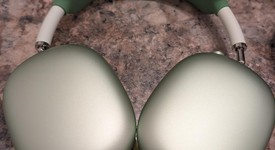 Used
													Apple AirPods Max - Green, photo 3 of 3