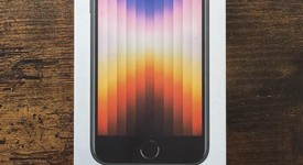 New
													Apple iPhone SE 3rd Gen 2022 - Unlocked, Midnight, 64 GB, A2595, photo 1 of 4