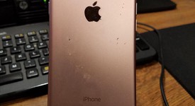 Fair
													Apple iPhone 7 - AT&T, Rose Gold, 128 GB, A1778, photo 3 of 8