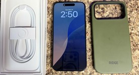 Mint
													Apple iPhone 17 Pro Max - Unlocked, Deep Blue, 256 GB, A3257, photo 5 of 15