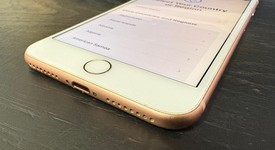 Good
													Apple iPhone 8 Plus - Xfinity, Gold, 64 GB, A1864, photo 2 of 6