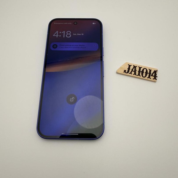 Google Pixel 10 - Unlocked, 128 GB, Indigo, GLBW0