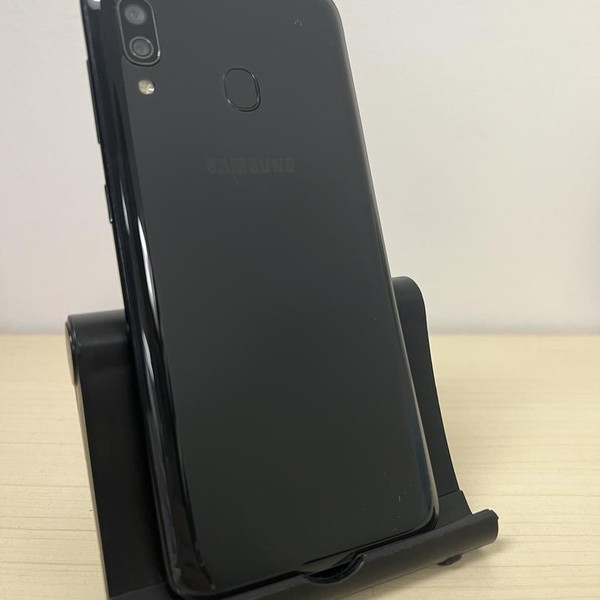 Samsung Galaxy A20 - Verizon, 32 GB, Black, 3 GB