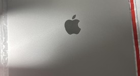 Good
													Apple iPad Pro 12.9" 6th Gen 2022 - Unlocked, Silver, 128 GB, photo 4 of 8